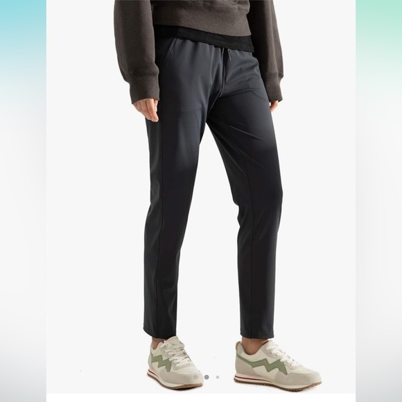 NWT AJISAI Petite Large Women's Joggers Travel Pants with Pockets - Picture 2 of 8